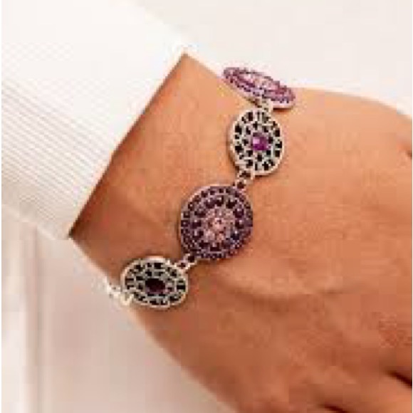 Five piece jewelry set - Picture 3 of 4